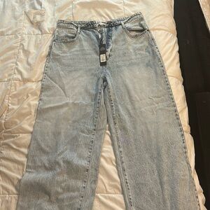 Biggest flirt low rise straight leg Jean